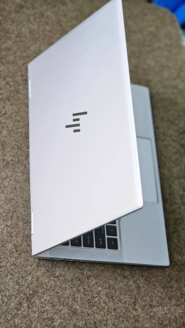 HP ELITEBOOK 830 G8 Core i5 3