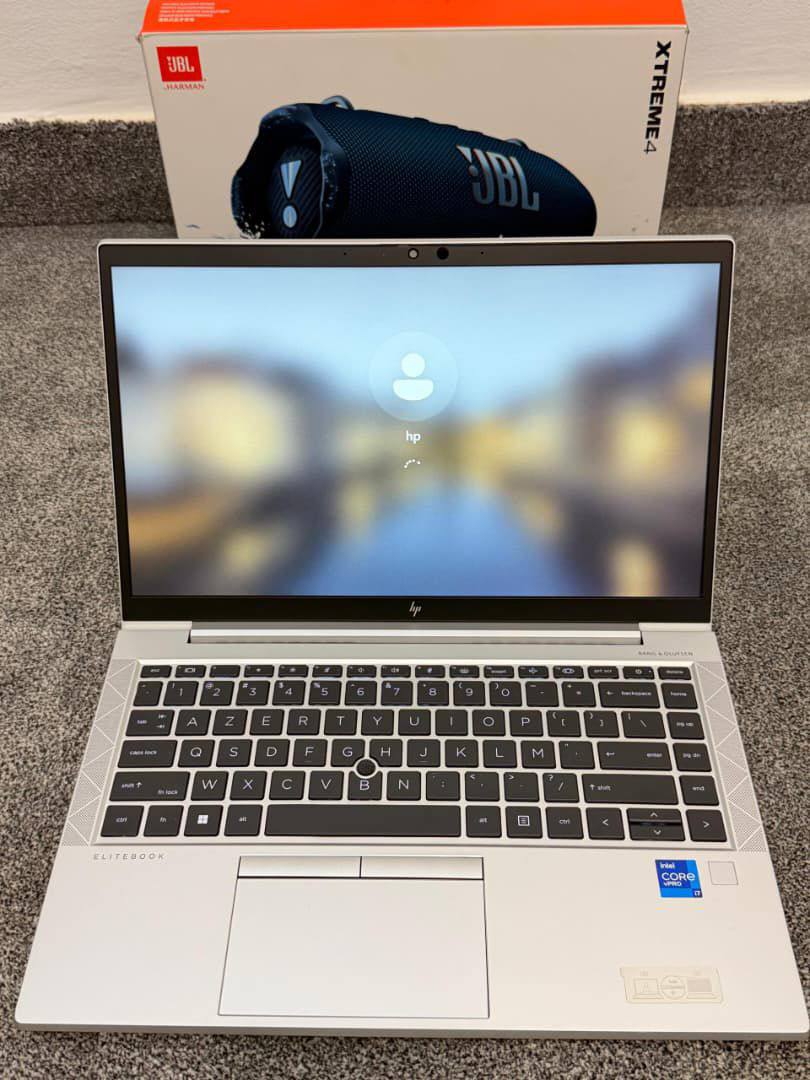 HP ELITEBOOK 840 G8